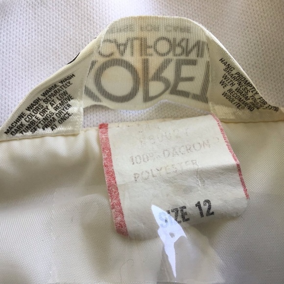 Vintage Koret of California White Stretch blazer with gold trim buttons size 12. - Picture 7 of 7